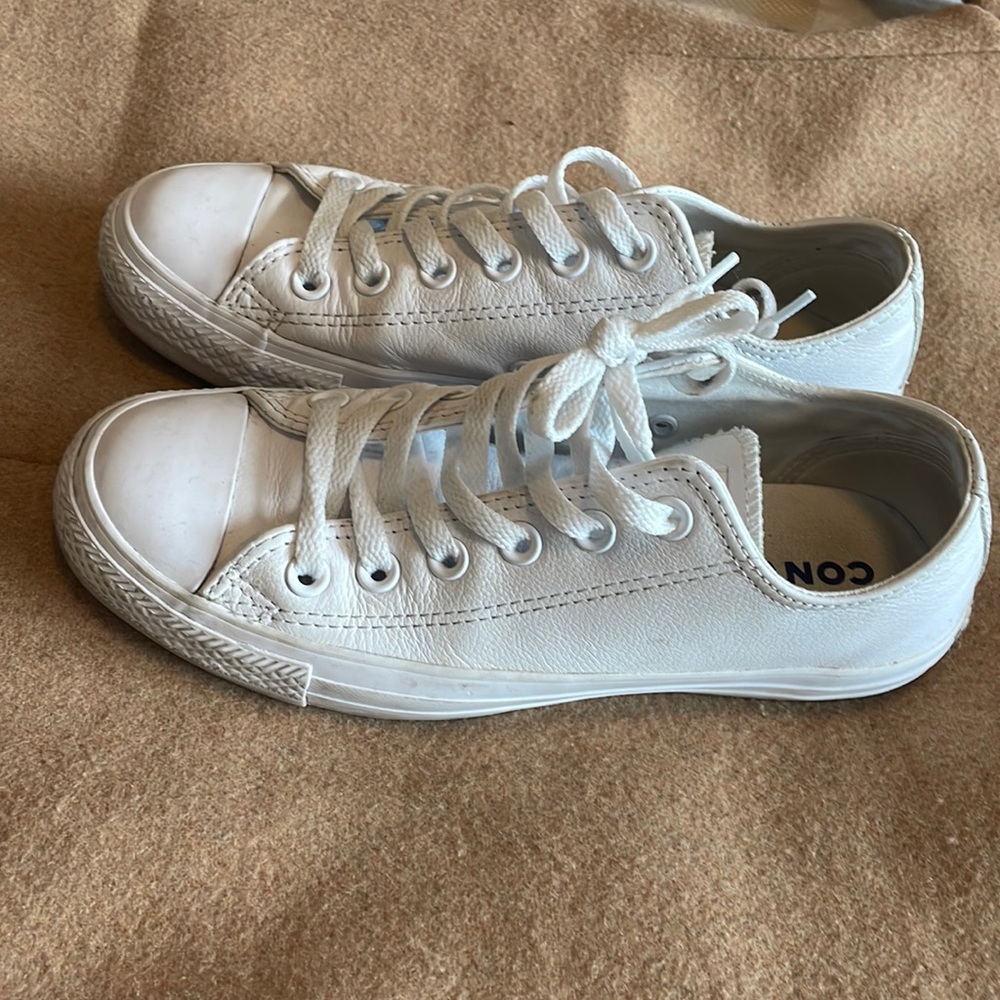 Converse size 6.5